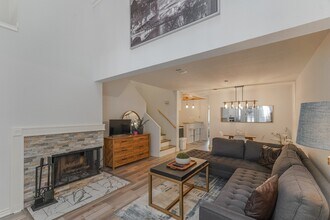 Building Photo - 16800 Sugar Pine Dr