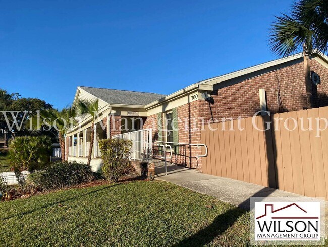 Building Photo - 525 Georgetown Dr