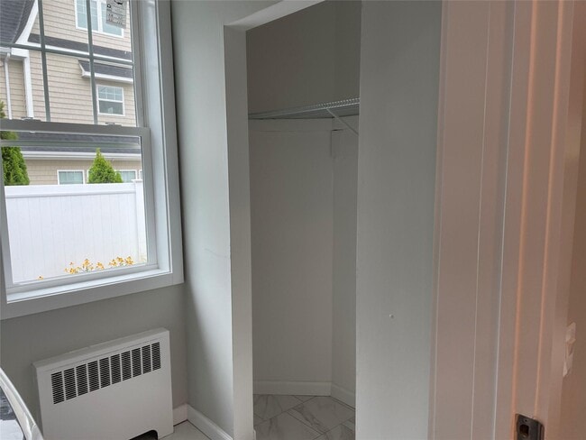 Building Photo - 53 5th Ave