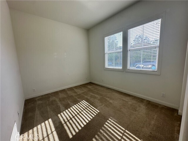 Building Photo - 88 Acadia Ct