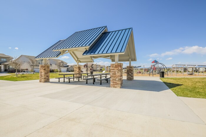 Building Photo - 13480 Oneida Ln