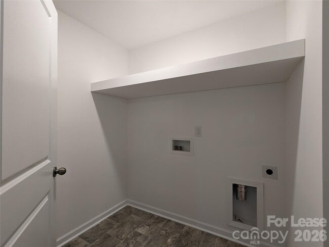 Building Photo - 1530 Cambria Ct