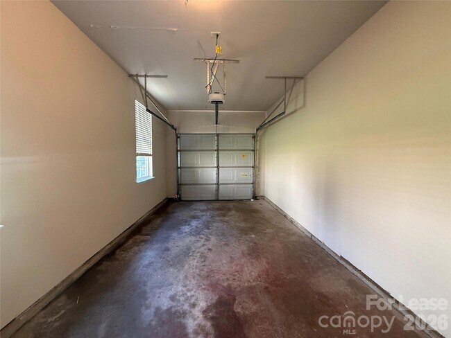 Building Photo - 7333 Michaels Landing Dr