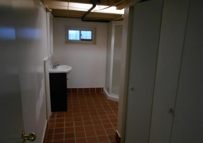 Building Photo - 3 BR 2 BA Townhome in the heart of Canton!