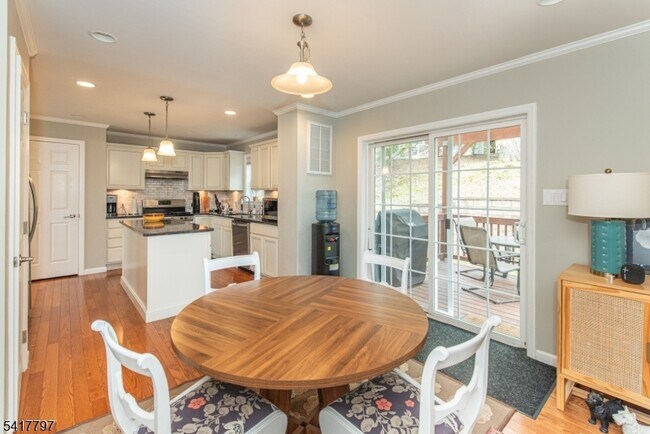 Building Photo - 78 Western Ave