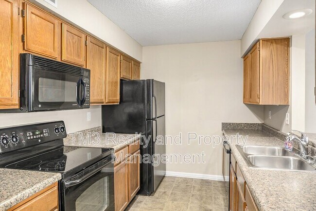 Building Photo - 11118 Nieman Rd