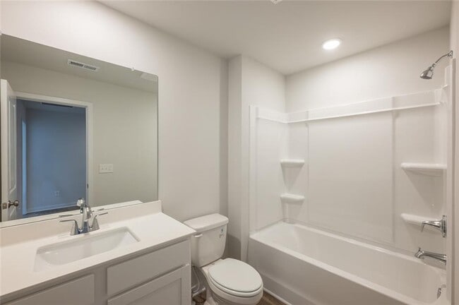 Building Photo - 7328 Mulberry Trace Ln