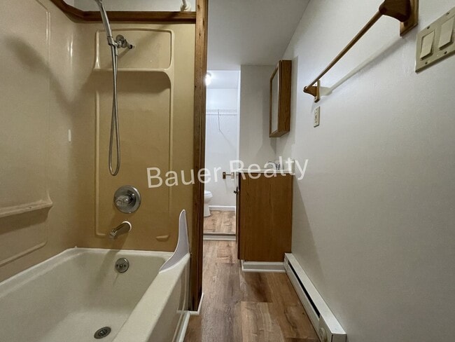 Building Photo - Ranch Style Home