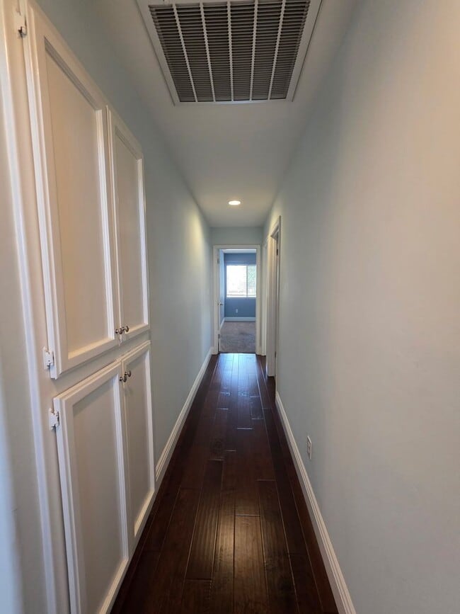 Building Photo - 8309 Waterfield Dr