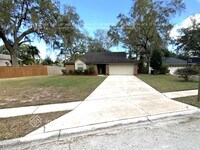 Building Photo - 12281 Autumnbrook Trail E