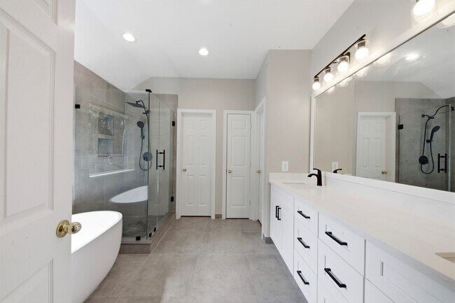 Building Photo - 43 N Abram Cir