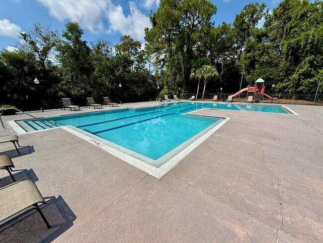 Building Photo - 5152 Conroy Rd