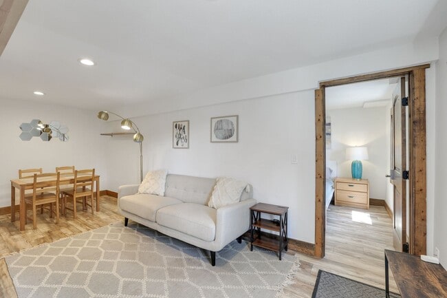 Primary Photo - Gorgeous Lock-off on top of Mt Baldy, 2BD/2BA