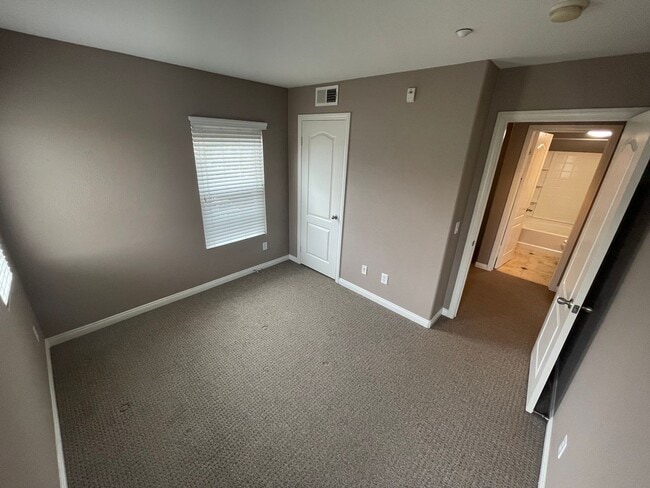 Building Photo - Beautiful and Modern Townhome in The Bay at Point Loma Condominiums