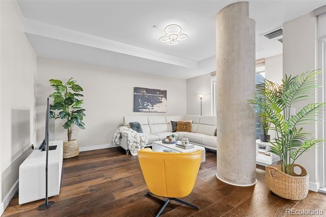 Building Photo - 4200 W 17th Ave