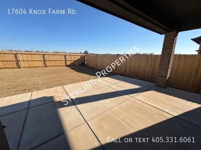 Building Photo - 17604 Knox Farm Rd