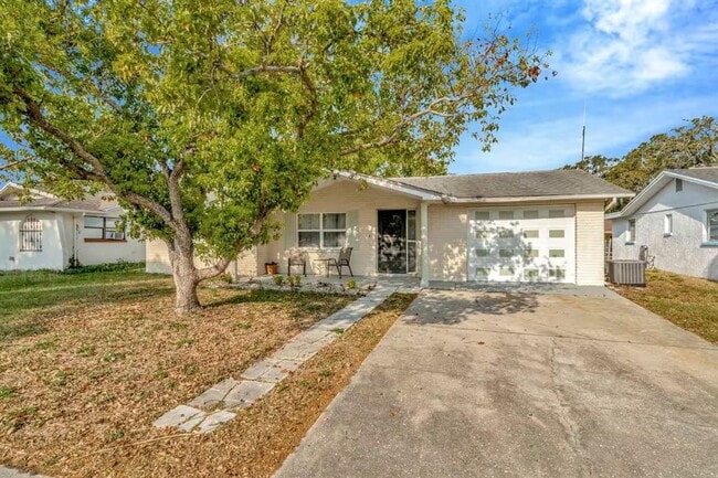 Primary Photo - 8937 Catalina Dr
