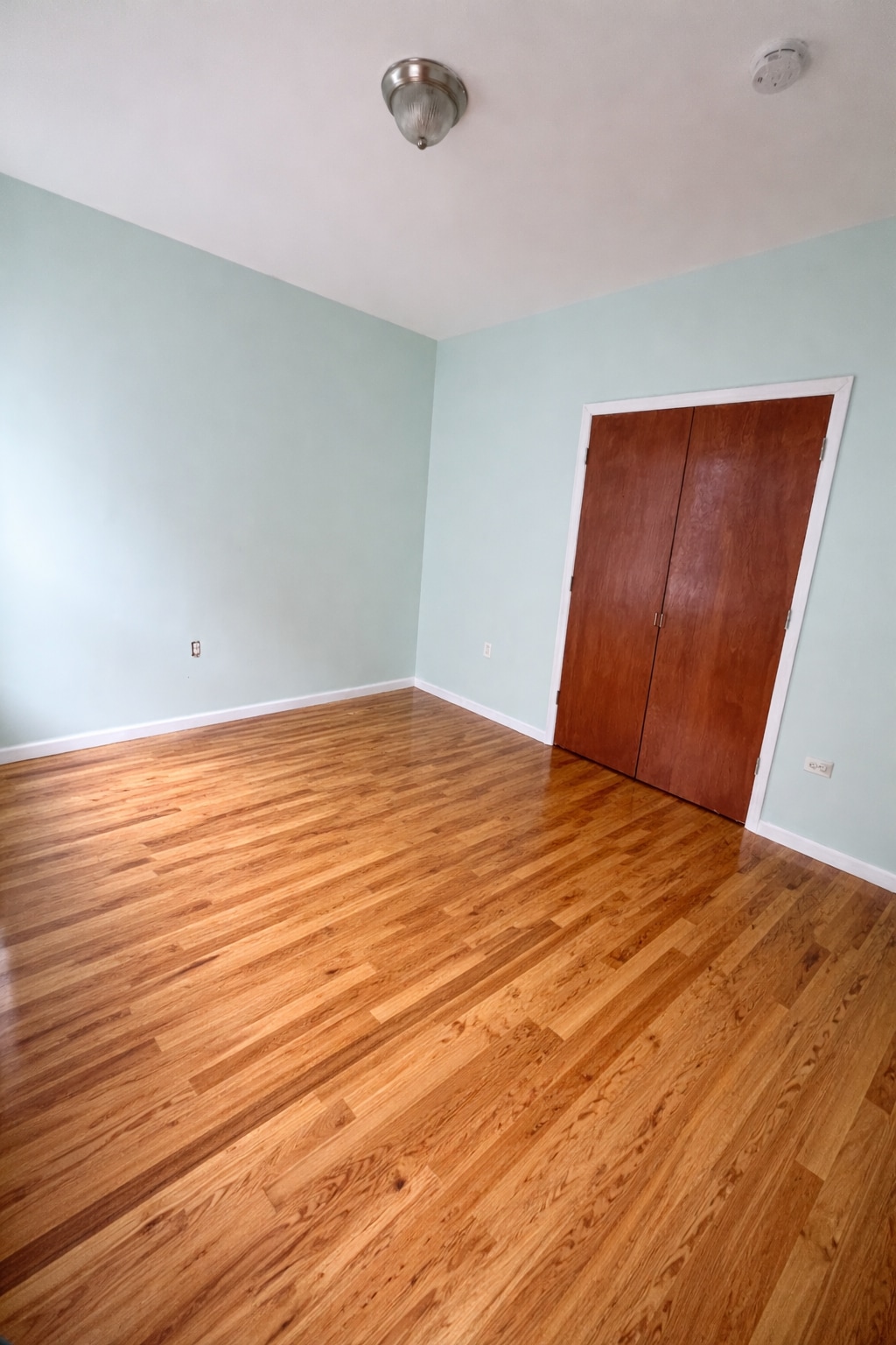 Building Photo - 2408 Beverley Rd