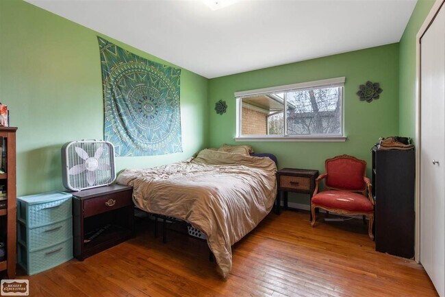 Building Photo - 11489 Anna Lisa Dr