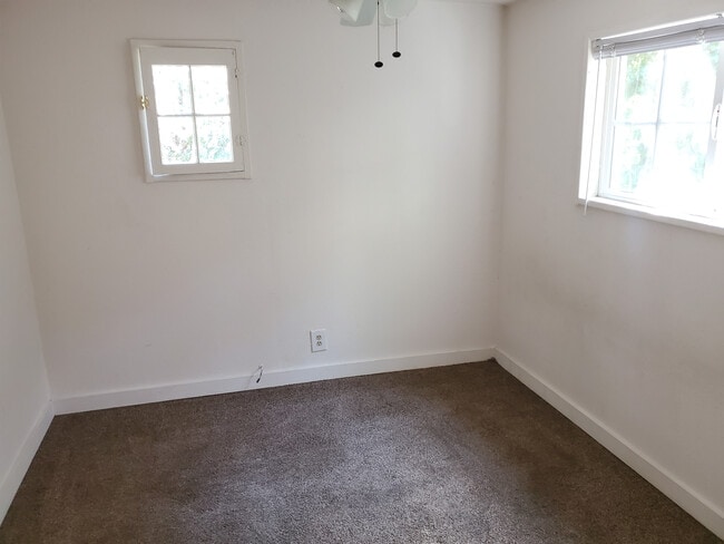 Building Photo - 23754 Bowl Rd