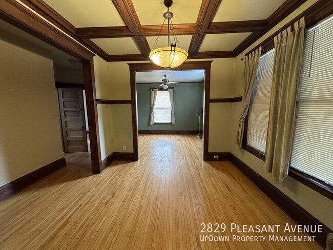 Building Photo - 2829 Pleasant Ave