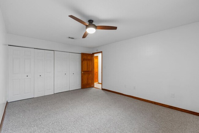 Building Photo - Stunning 2/1 with Water Views at Bivens La...