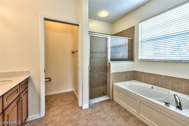 Building Photo - 15754 Cutters Ct