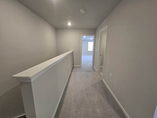 Building Photo - 2154 Tulip Bloom Ln