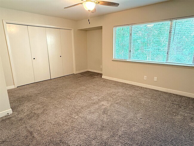Building Photo - 2429 W Settler's Way