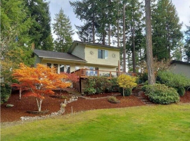 Building Photo - 2 Bedroom 2 bath located in Alderbook