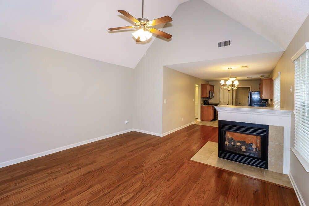 Building Photo - 8595 Griffin Park Dr