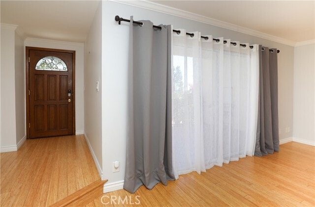 Building Photo - 9402 Vía Yolanda