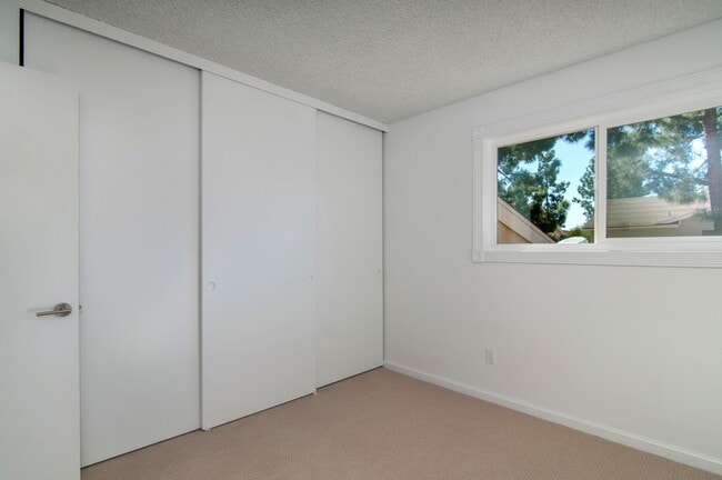 Building Photo - 7933 Camino Glorita