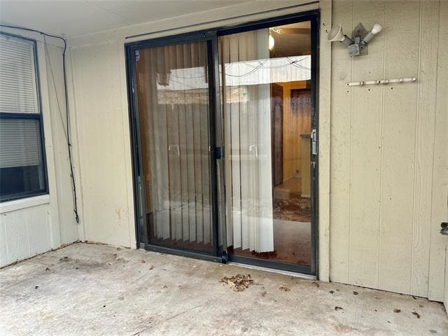 Building Photo - 2310 Miguel Ln