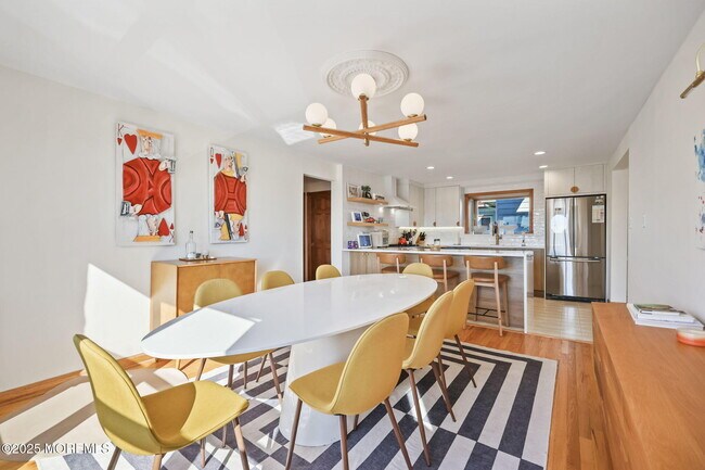 Building Photo - 113 Central Ave