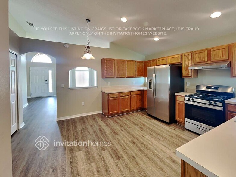 Building Photo - 4124 Sophia Blvd