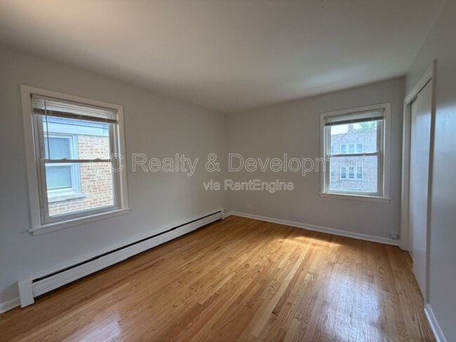 Building Photo - 2701 N Sayre Ave