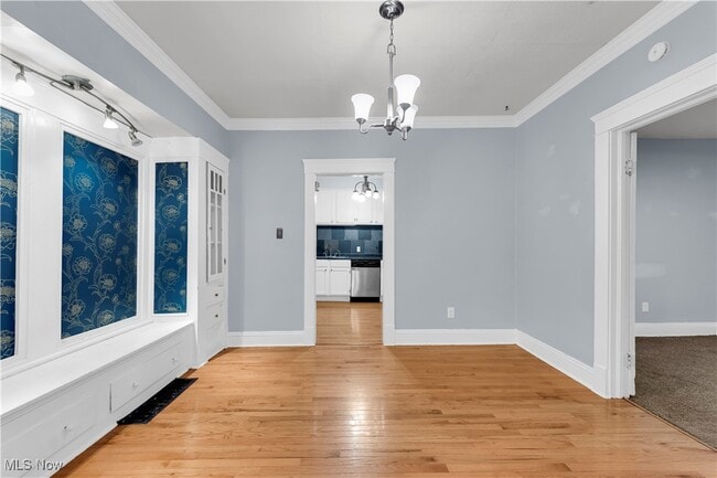 Building Photo - 1289 W 115th St