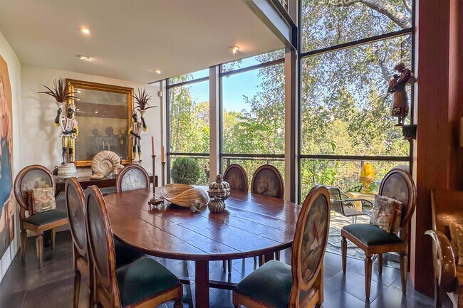 Building Photo - 1344 Marianna Rd