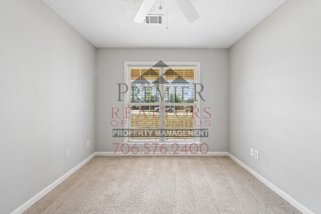 Building Photo - 8079 Garrett Pines Dr