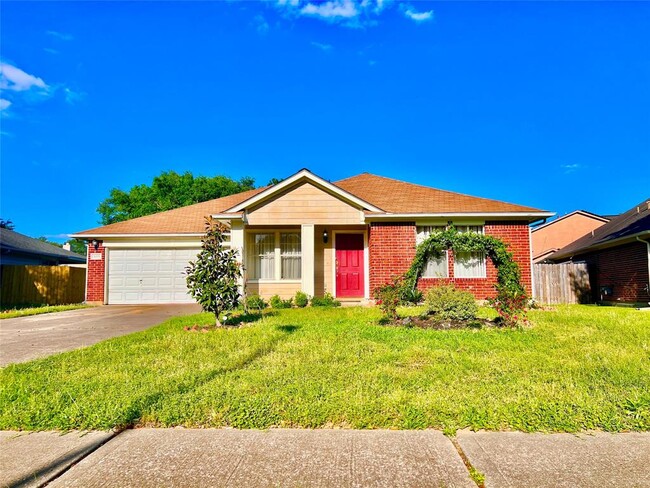 Building Photo - 5015 Summit Lodge Dr