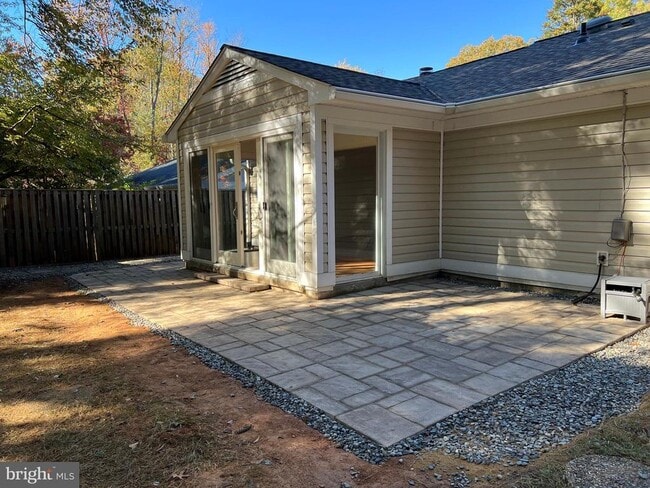 Building Photo - 11400 Turnmill Ln