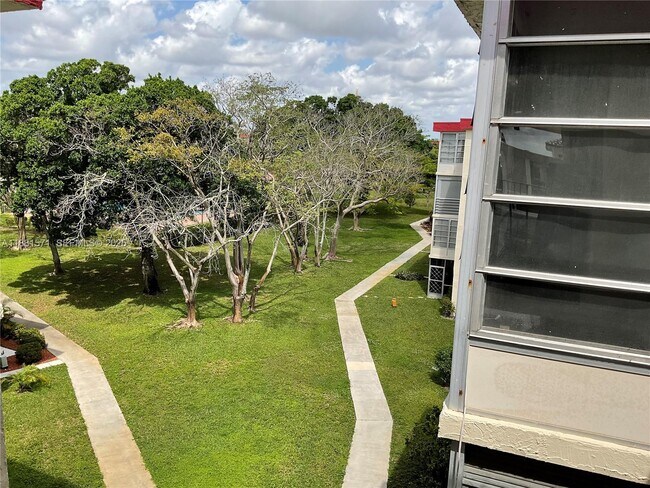 Building Photo - 3001 NW 48th Ave