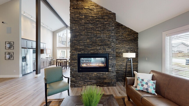 Building Photo - Waterstone at North Creek