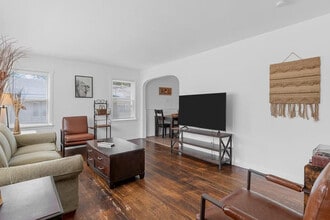 Building Photo - 6563 Julian Ave