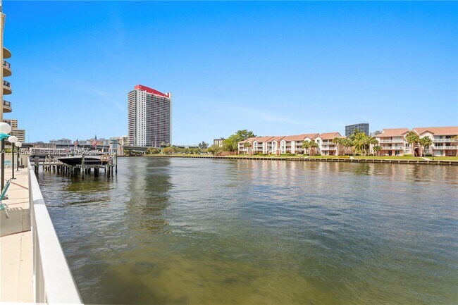 Building Photo - 3800 S Ocean Dr