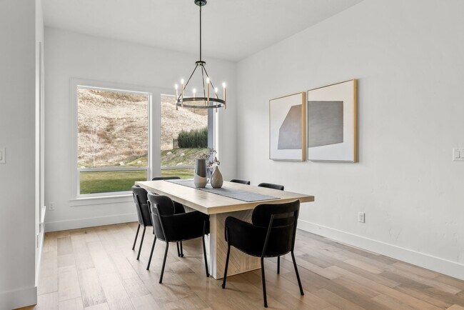 Building Photo - Stunning North Boise Foothills Home Availa...