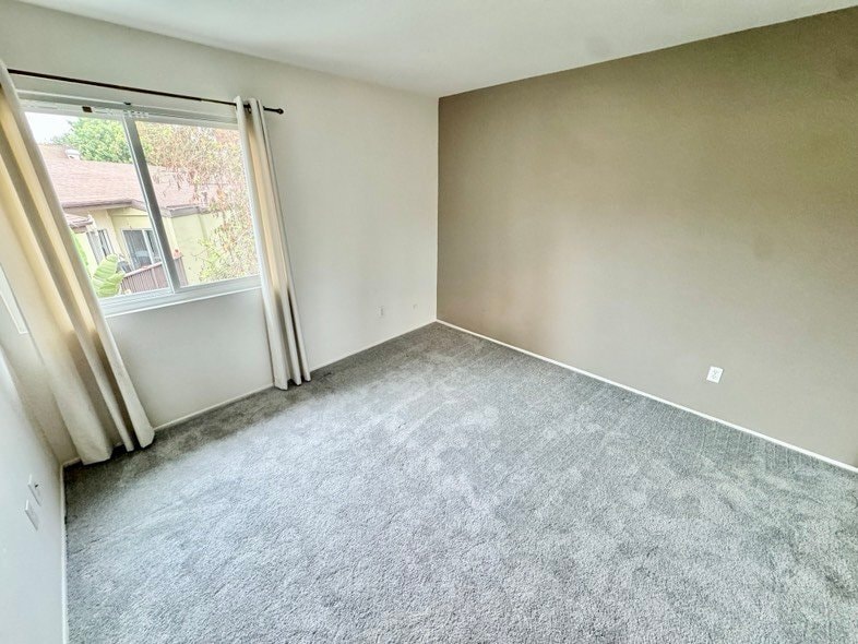 Building Photo - 7958 Mission Center Ct