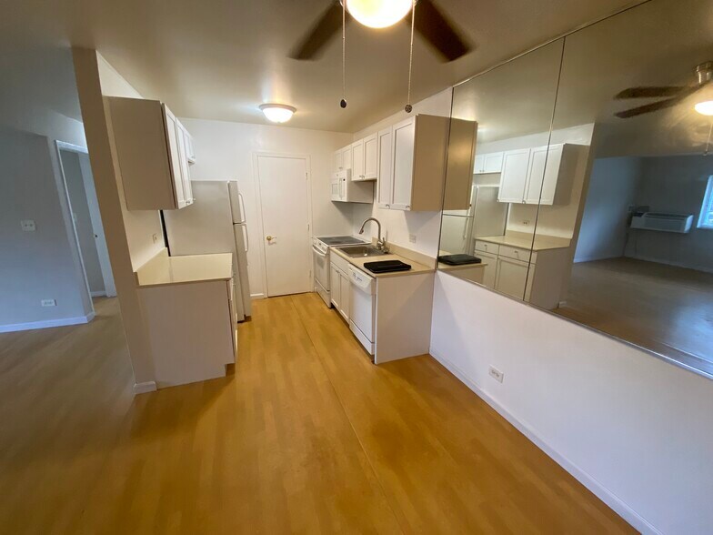 Building Photo - 620 E Liberty St