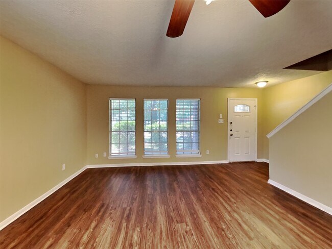 Building Photo - 31306 Perlican Dr